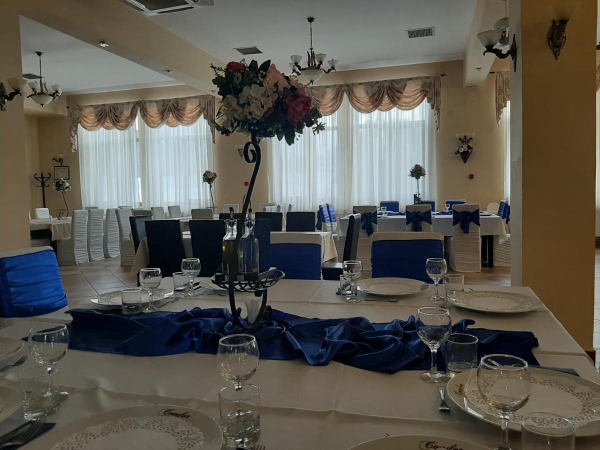 Hotel Condor Oravita Bagian luar foto